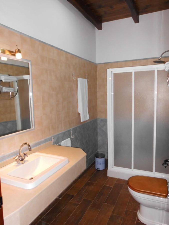 Apartamentos Trinidad Alange Esterno foto
