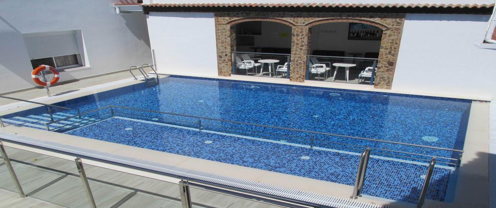 Apartamentos Trinidad Alange Esterno foto